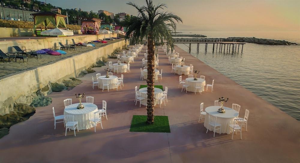 Babillon Hotel Spa & Restaurant Rize Exterior foto